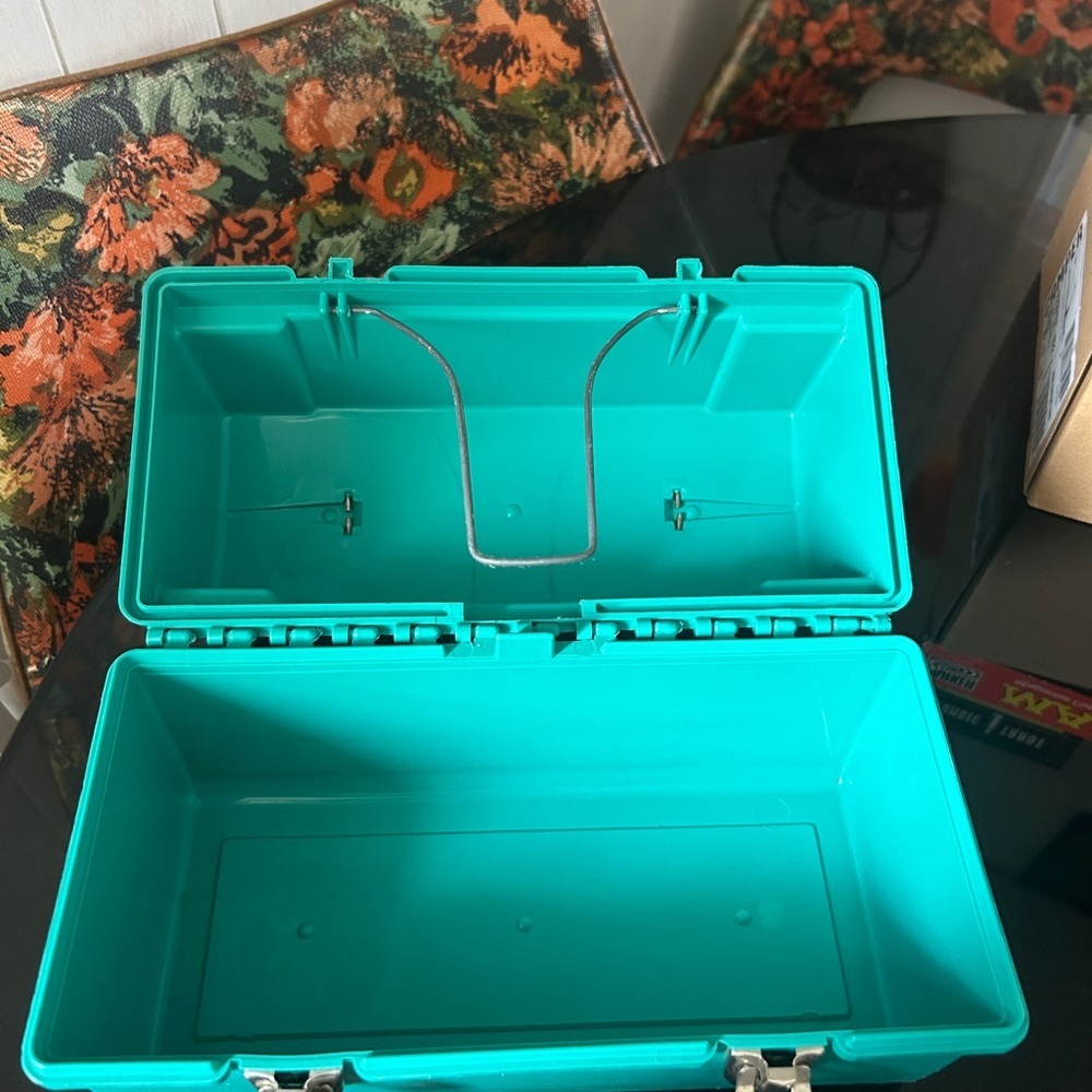 Retro Thermos Teal Lunchbox - Picture 6 of 6